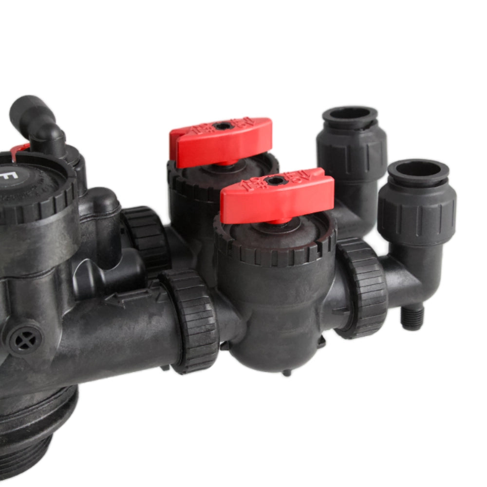 Clack 3/4" John Guest® Quick Connect Elbow Plumbing Connector 3007-15 full product image with bypass valve - product demonstration