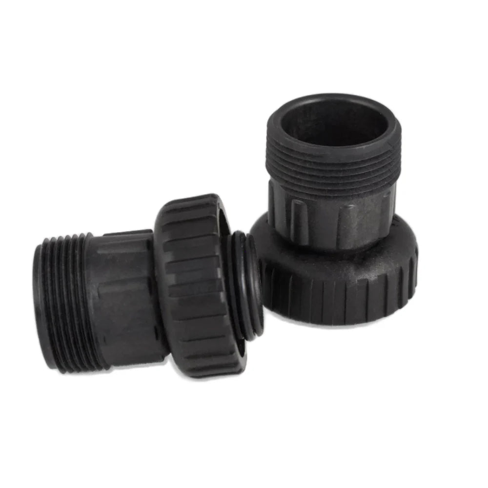 Clack 1.25" Plastic Male NPT Plumbing Connector (V3007-5) full product image